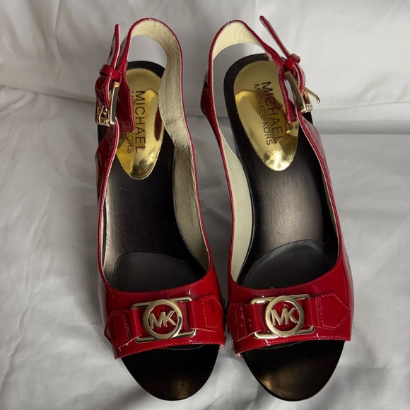 Red Patent Leather Michael Kors Charm Sling 5” Arch Wedge Sandals - Size 7 - Picture 1 of 6